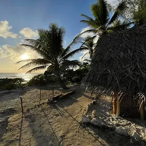  Camping Mahana Tua Huahine
